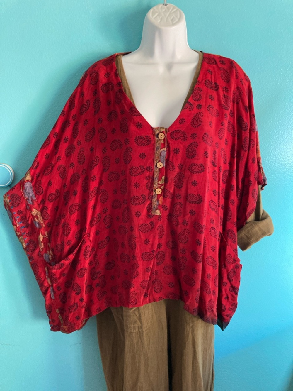 Kantha Bae Womens Red Floral Silk Oversized Top "Free Size"